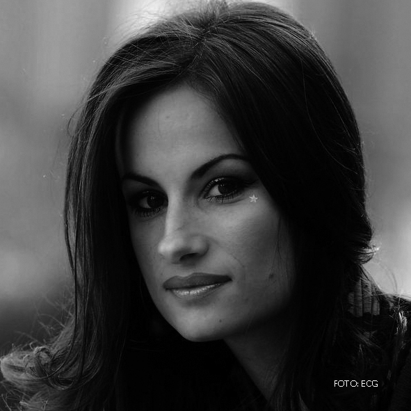 PROTAGONISTA YOLANDA copia